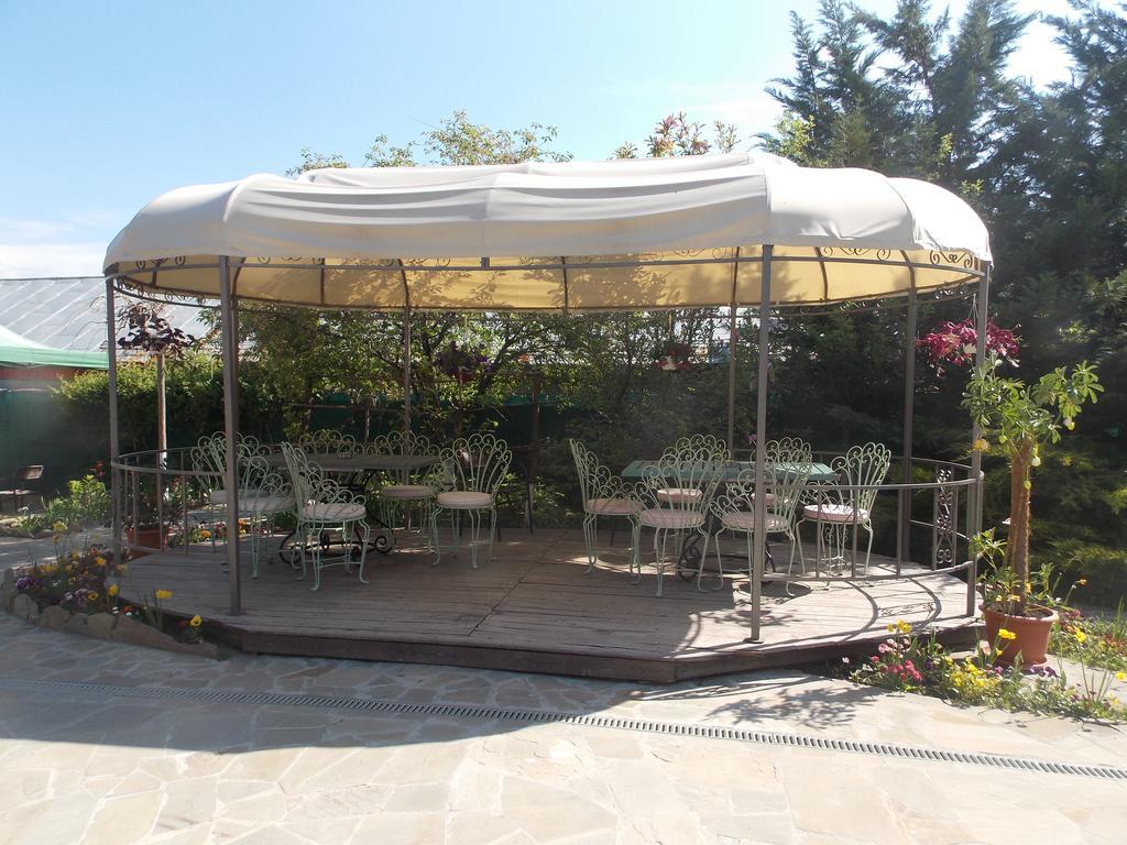 La Marele Moft Hotel สเลอนิค ภายนอก รูปภาพ